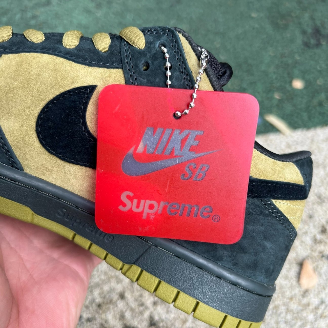Dunk low X Suprême 94