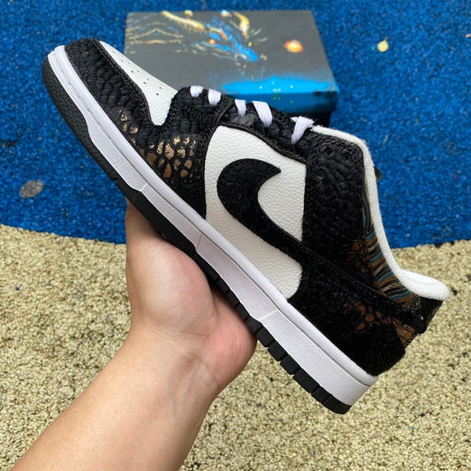 Dunk low Steam Puppet