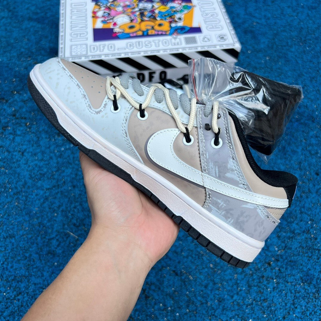 Dunk low Joker