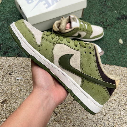 Dunk low X Yuto Horigome "Asparagus"