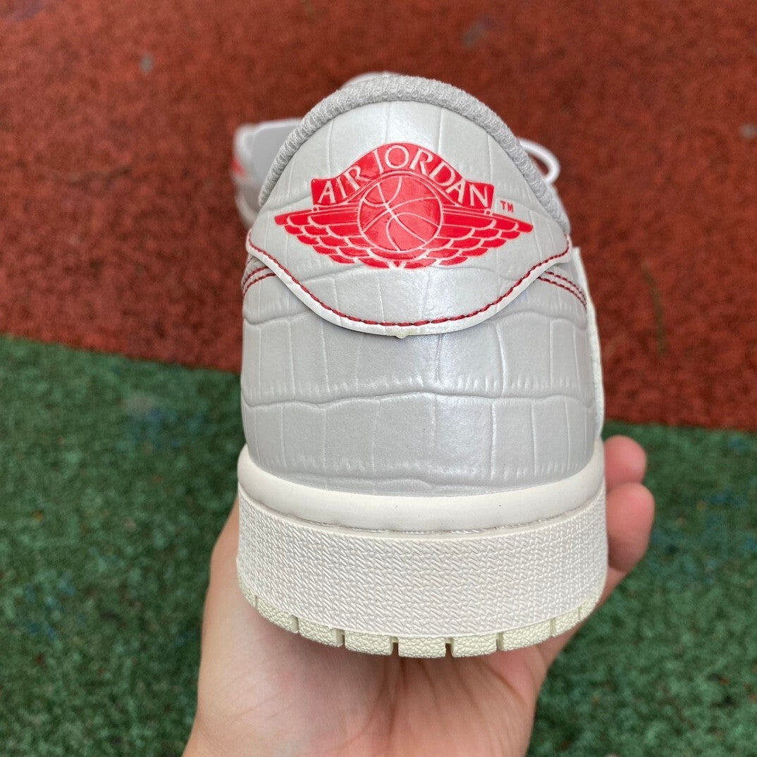 Air Jordan 1 Low OG SP
