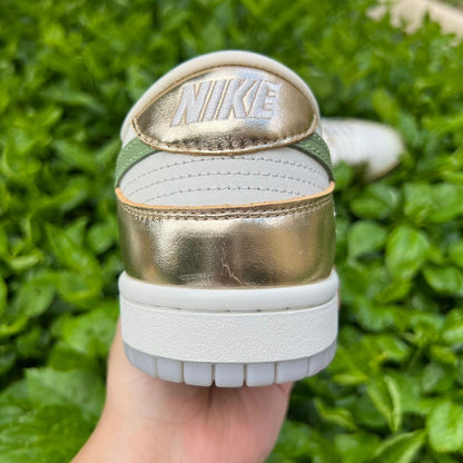 Dunk Low X Stussy