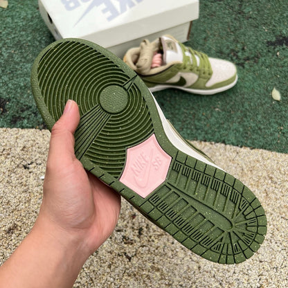 Dunk low X Yuto Horigome "Asparagus"