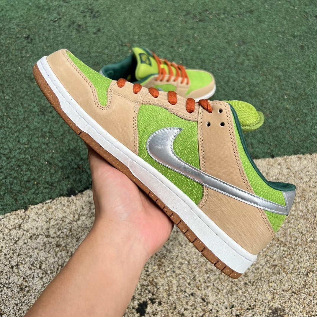 Dunk low Escargot