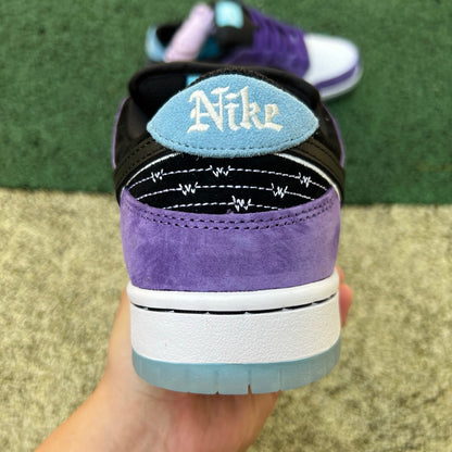 Dunk Low SB Pro