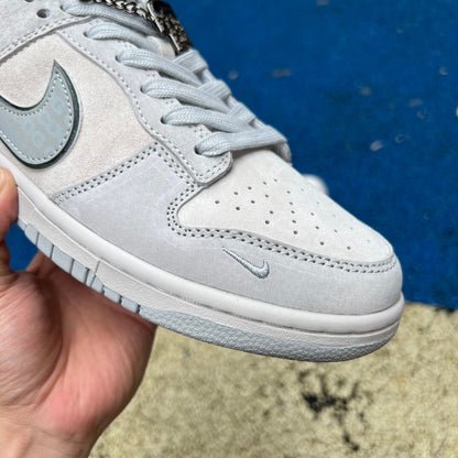 Dunk low X The North Face