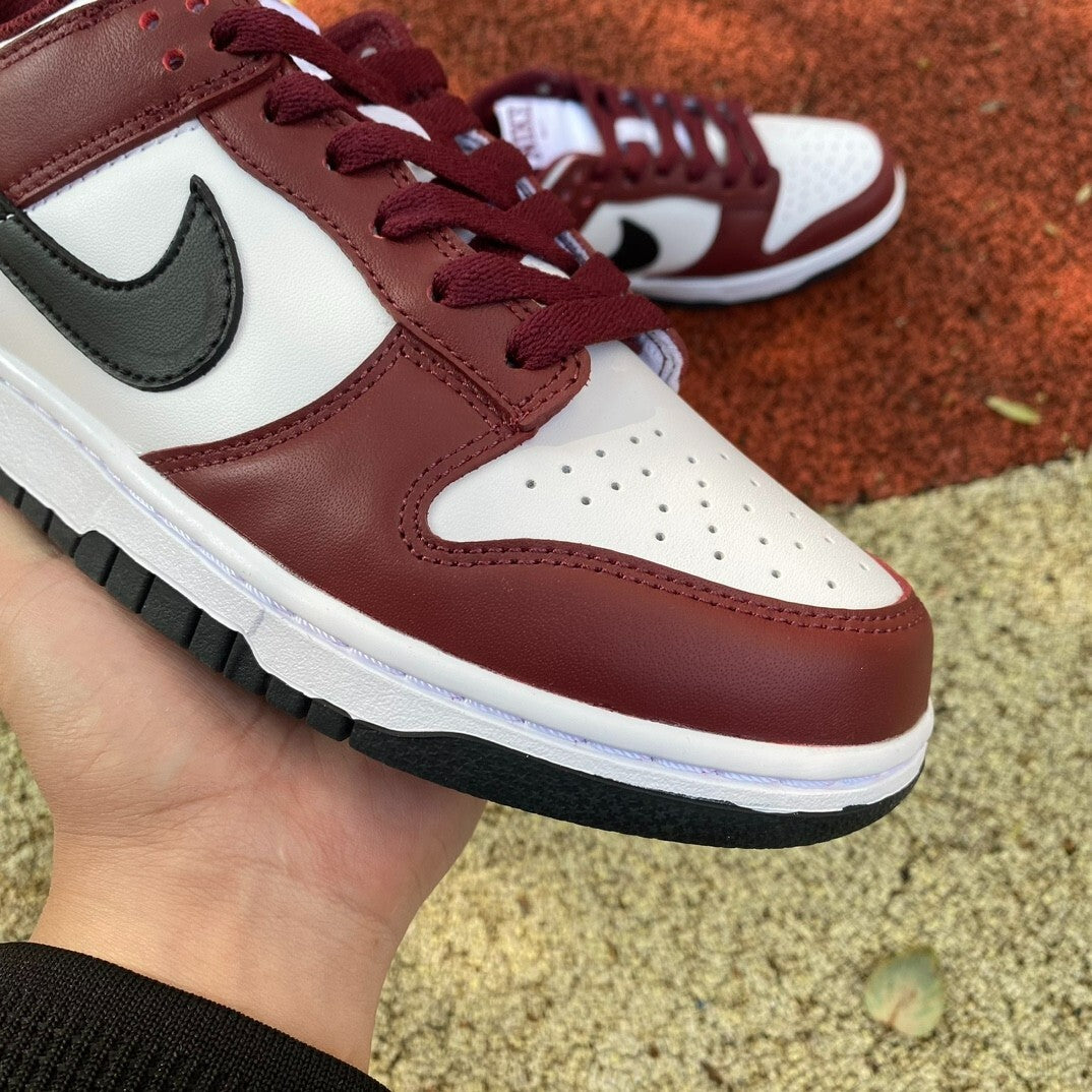 Dunk low Dark Team Red