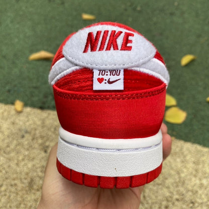 Dunk low Valentine's Day