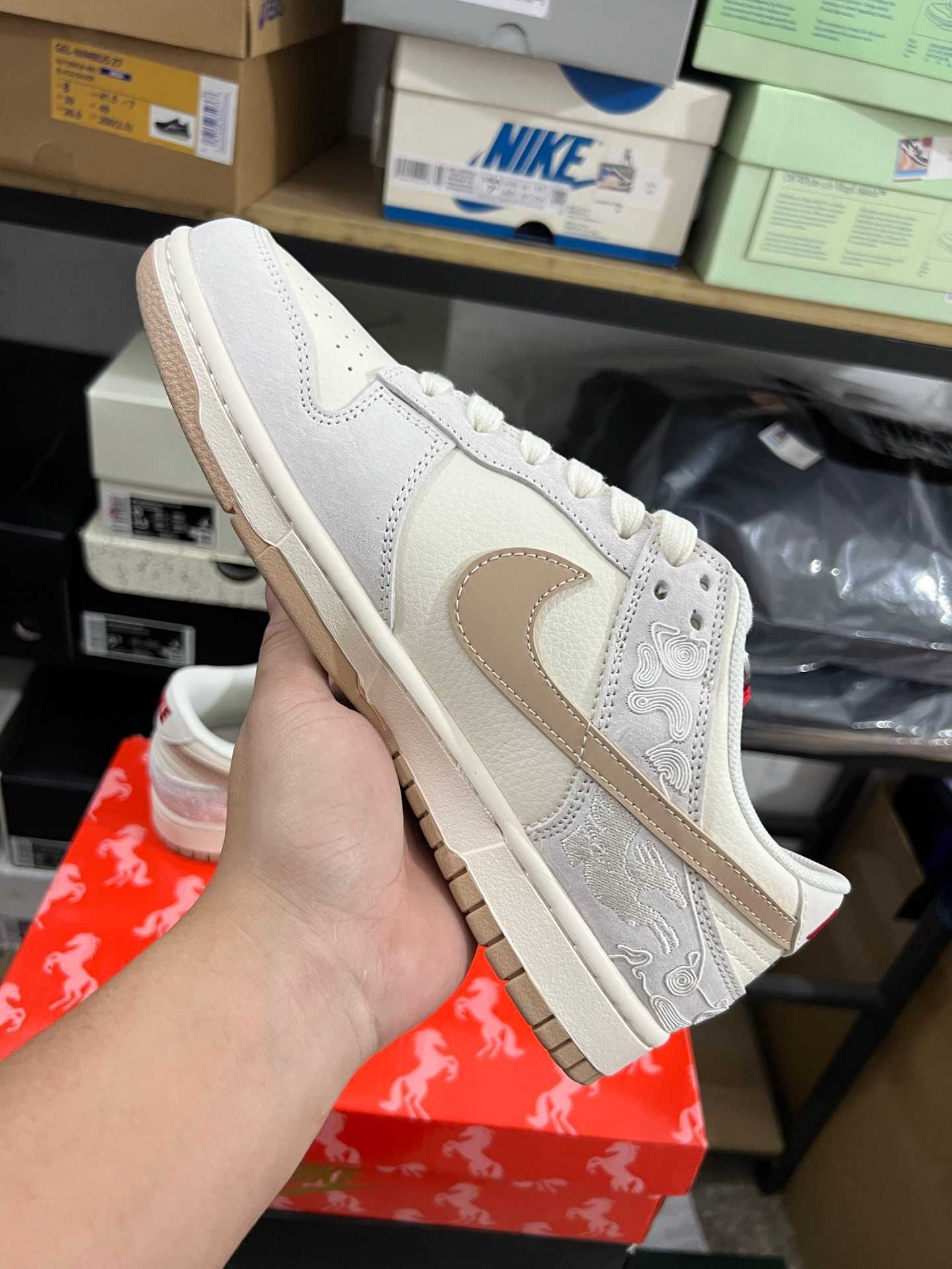 Dunk low 2026 CNY