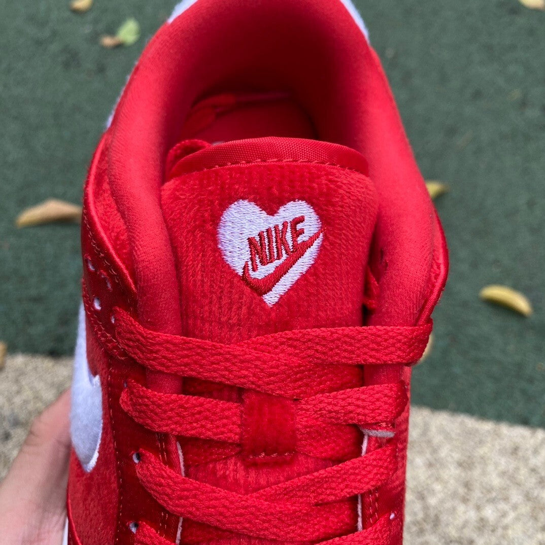 Dunk low Valentine's Day