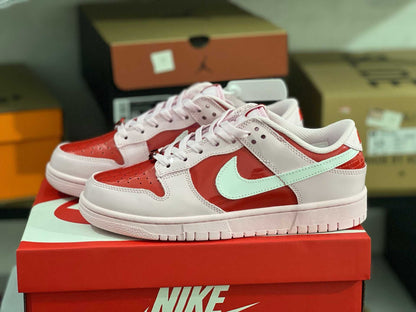 Dunk Low Valentine's Day