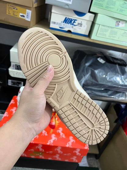 Dunk low 2026 CNY