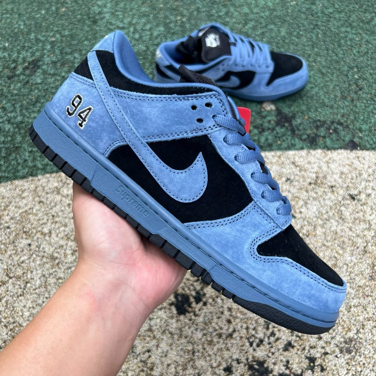 Dunk low X Suprême 94