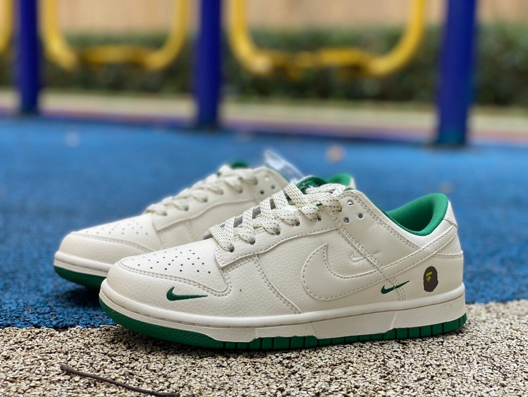 Dunk low X Bape