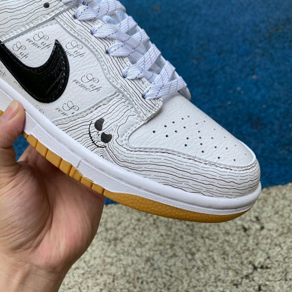 Dunk low X Suprême