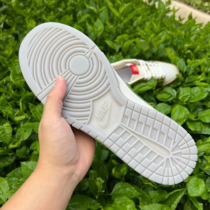 Dunk Low X Stussy