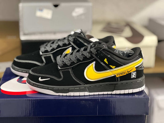 Dunk Low X Fendi