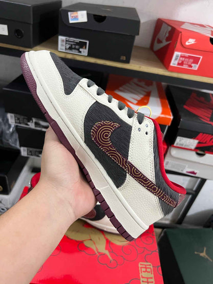 Dunk low 2026 CNY
