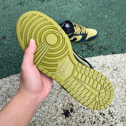 Dunk low X Suprême 94