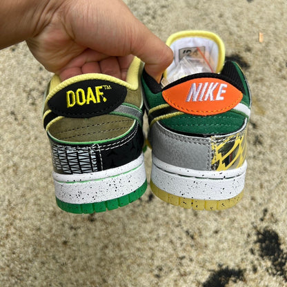Dunk low X Doaf "What The Duck"