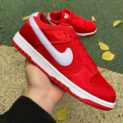 Dunk low Valentine's Day