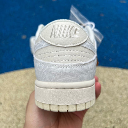 Dunk low X Gucci