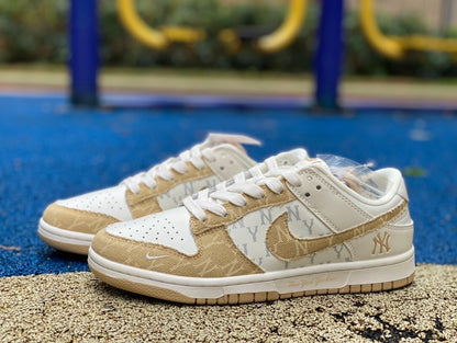 Dunk low X MLB